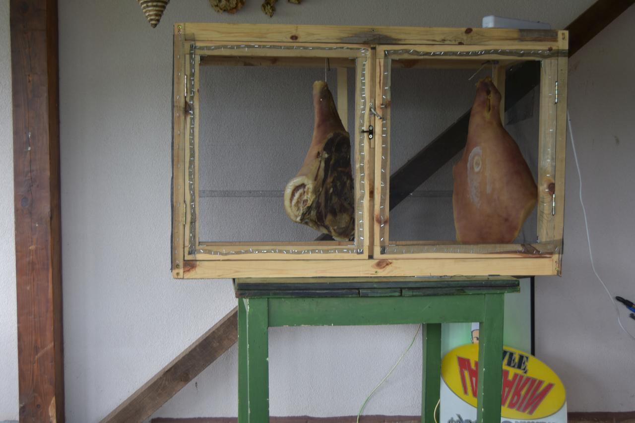 Family Hotel Balkana Apriltsi  Dış mekan fotoğraf